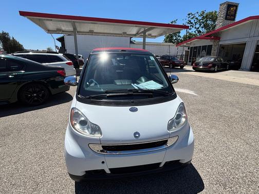 Crystal White 2010 smart ForTwo passion