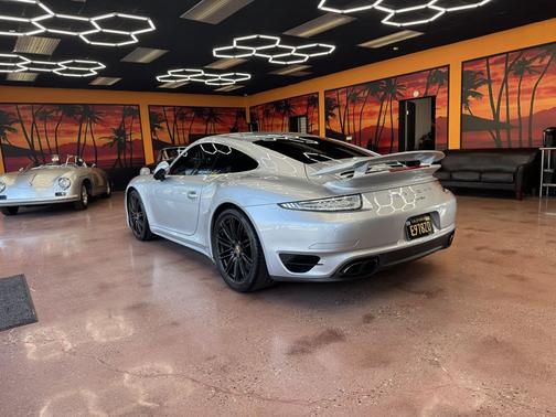 2014 Porsche 911 Turbo