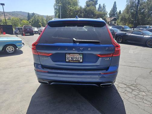 2018 Volvo XC60 T6 R-Design