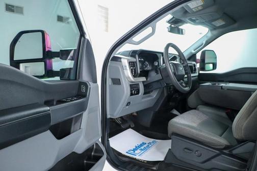 2023 Ford F-250 XLT