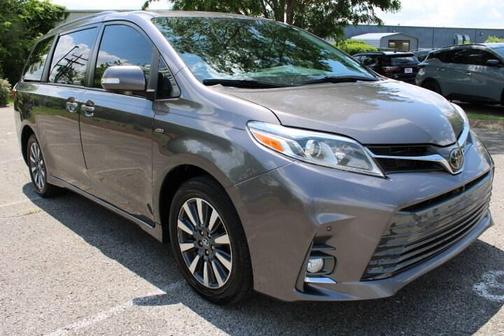 2020 Toyota Sienna Limited