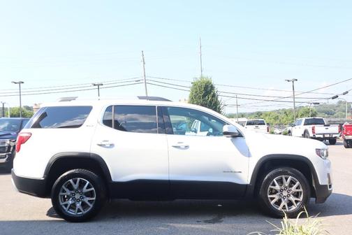 2020 GMC Acadia SLT