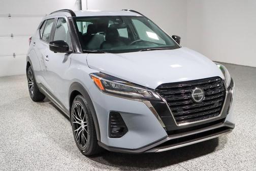 2021 Nissan Kicks SR