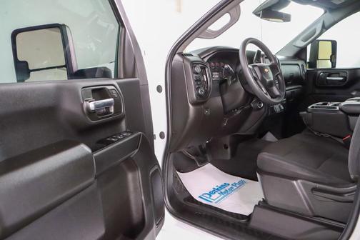 2024 Chevrolet Silverado 2500 Custom