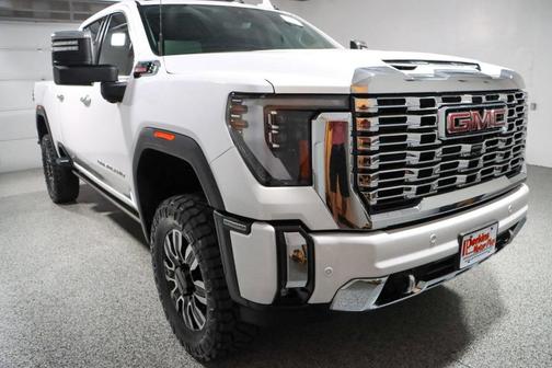 2024 GMC Sierra 2500 Denali