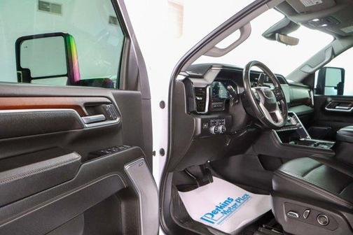 2024 GMC Sierra 2500 Denali