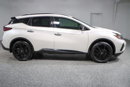 2022 Nissan Murano SV