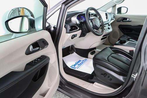 Gray 2023 Chrysler Pacifica Touring-L