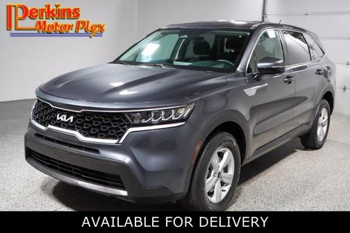 2022 Kia Sorento LX