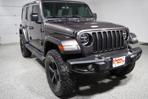 2022 Jeep Wrangler Unlimited Sahara Altitude