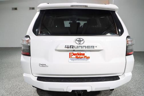 2020 Toyota 4Runner SR5