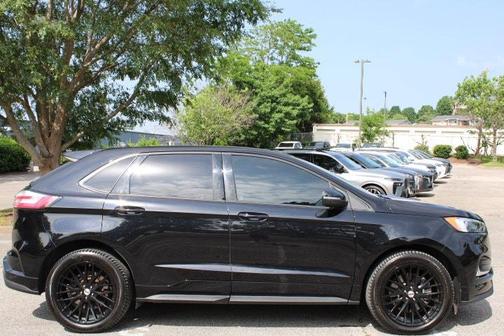 2019 Ford Edge ST
