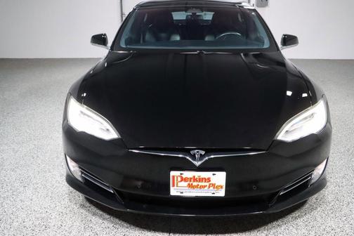2020 Tesla Model S Performance