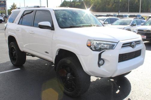 2020 Toyota 4Runner SR5