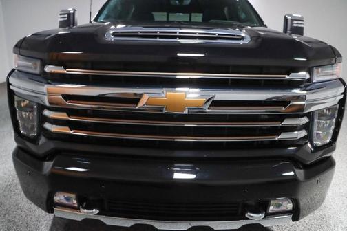 2023 Chevrolet Silverado 2500 High Country