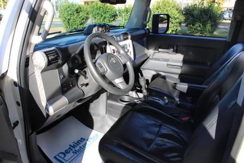 2011 Toyota FJ Cruiser Base