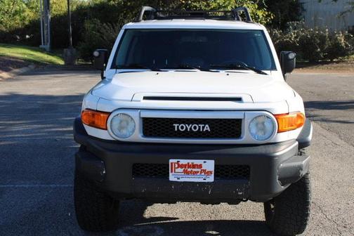 2011 Toyota FJ Cruiser Base