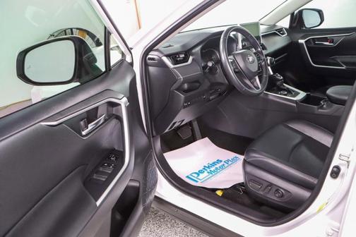 2023 Toyota RAV4 Hybrid XLE Premium