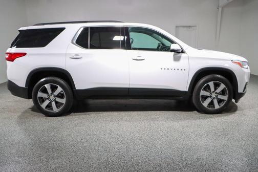 2020 Chevrolet Traverse LT Leather