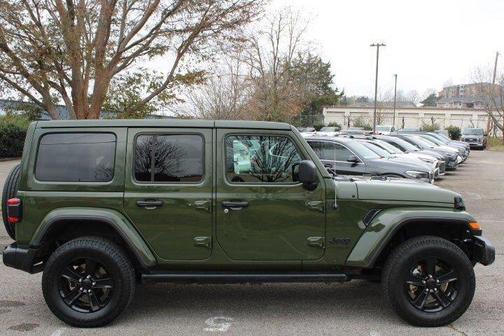 2020 Jeep Wrangler Unlimited Sahara Altitude