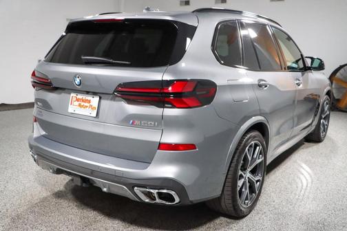 2024 BMW X5 M60i