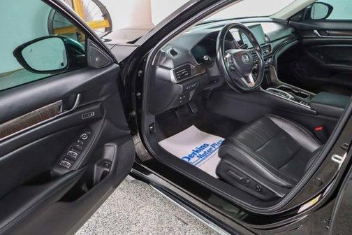 2021 Honda Accord Touring 2.0T