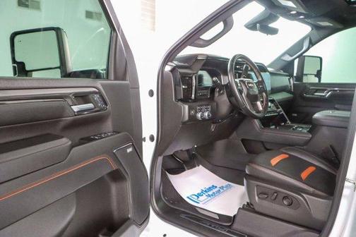 2024 GMC Sierra 2500 AT4