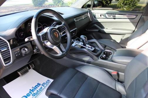 2023 Porsche Cayenne GTS
