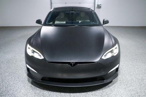 2022 Tesla Model S Plaid