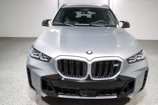 2024 BMW X5 M60i