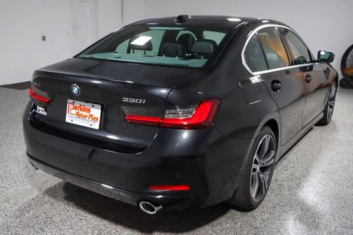 2024 BMW 330 i xDrive