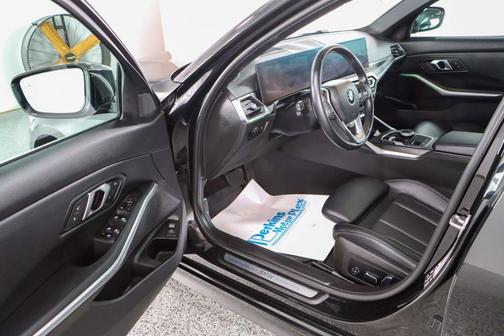 2024 BMW 330 i xDrive