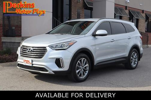 2018 Hyundai SANTA FE SE