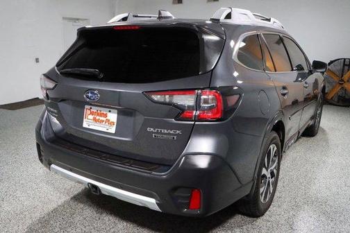 2022 Subaru Outback Touring