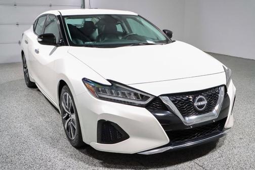 2023 Nissan Maxima SV