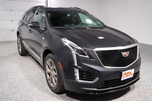 2020 Cadillac XT5 Sport