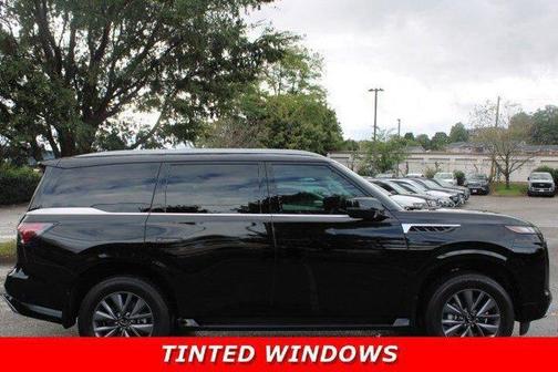 2025 INFINITI QX80 PURE