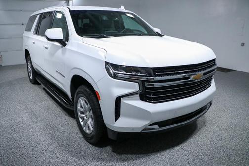 2023 Chevrolet Suburban LT