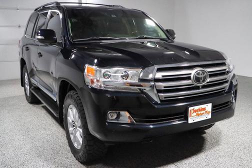 2019 Toyota Land Cruiser V8