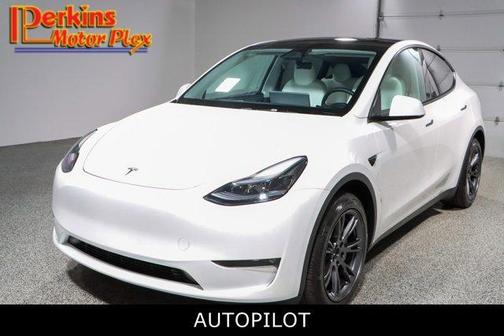 2025 Tesla Model Y Long Range