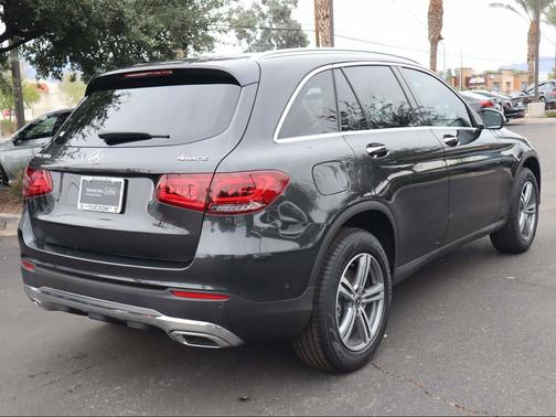 2022 Mercedes-Benz GLC 300 