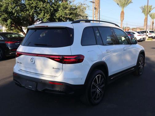 2024 Mercedes-Benz EQB 350 4MATIC