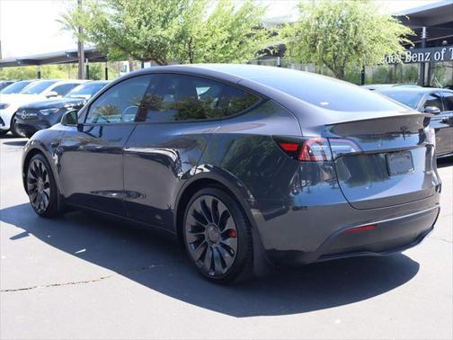 2024 Tesla Model Y Performance Dual Motor All-Wheel Drive