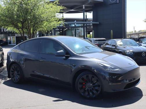 2024 Tesla Model Y Performance Dual Motor All-Wheel Drive