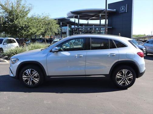 2025 Mercedes-Benz GLA 250 Base