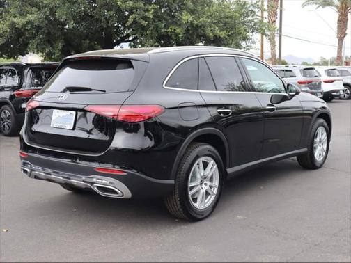 2025 Mercedes-Benz GLC 300 Base