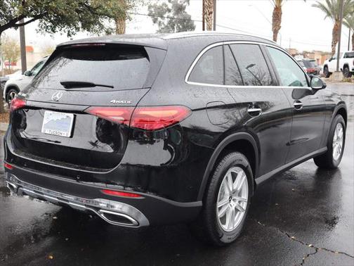 2025 Mercedes-Benz GLC 300 4MATIC