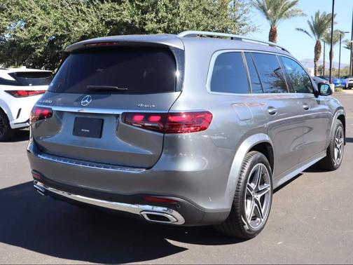 2025 Mercedes-Benz GLS 450 4MATIC