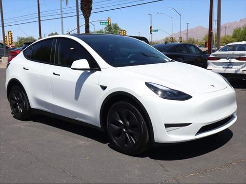 2025 Tesla Model Y Long Range Dual Motor All-Wheel Drive