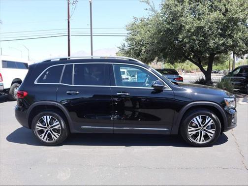 2025 Mercedes-Benz GLB 250 Base